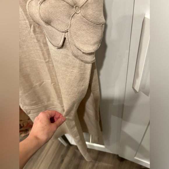 WORN ONCE - LULUS Unique Blooms Beige Applique Floral Sweater Knit Maxi Dress - Picture 14 of 14